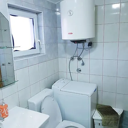 Apartman By The Sea - 13801 Vir