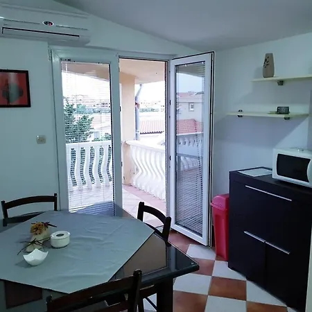 Apartman By The Sea - 13801